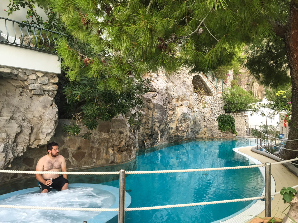 Pool built along cliff - Positano